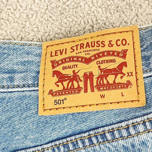 Levi's‎ 501 Womens Light Blue Distressed High Waist Jean Shorts W33  28CT - Picture 6 of 8